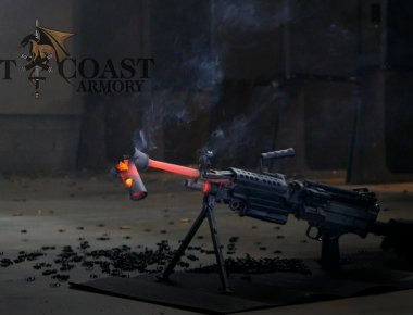 Βίντεο: Βολές με πυροβόλο μέχρι να λιώσει η κάννη!